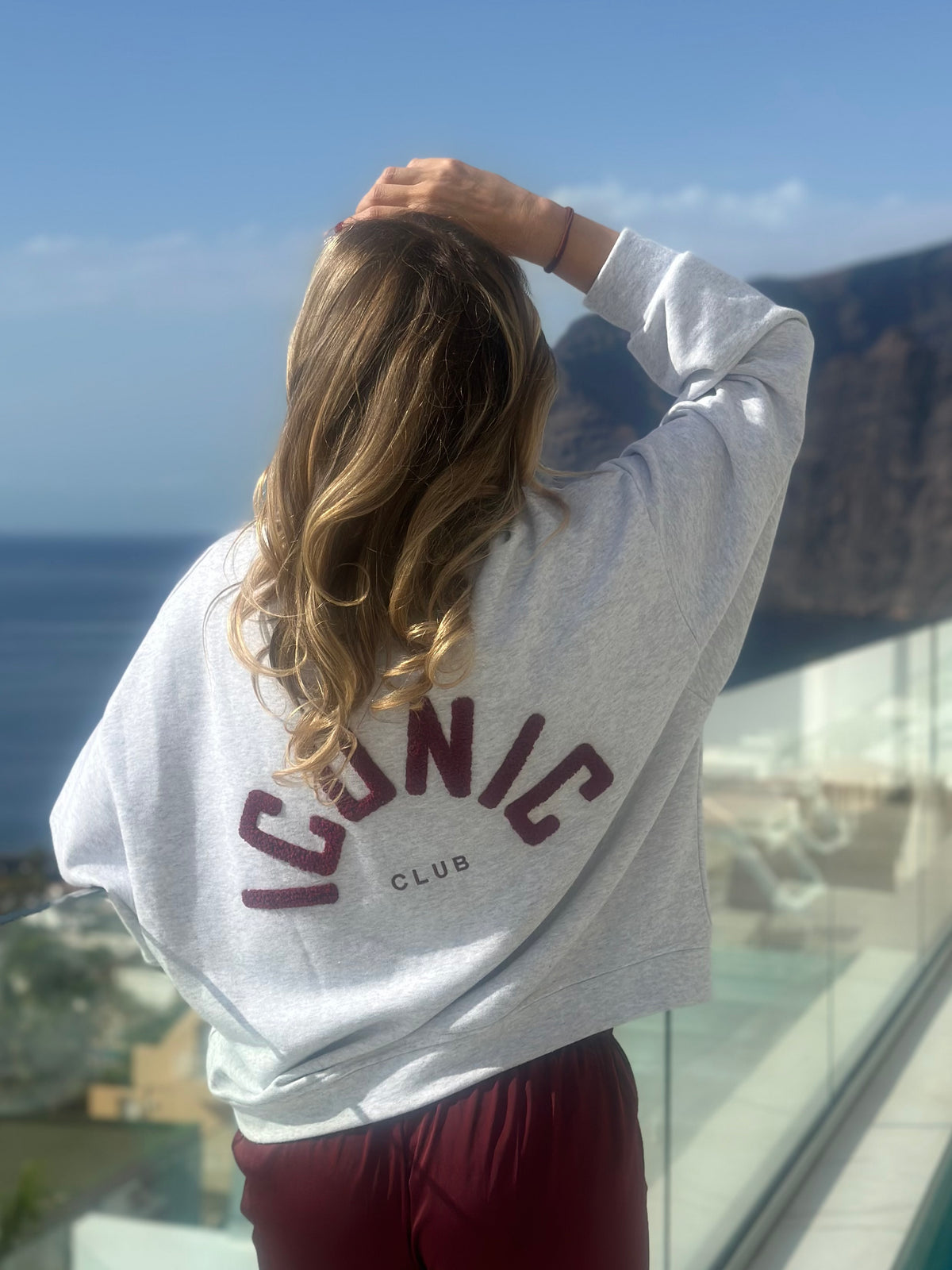 Sweat * Iconic club * uni