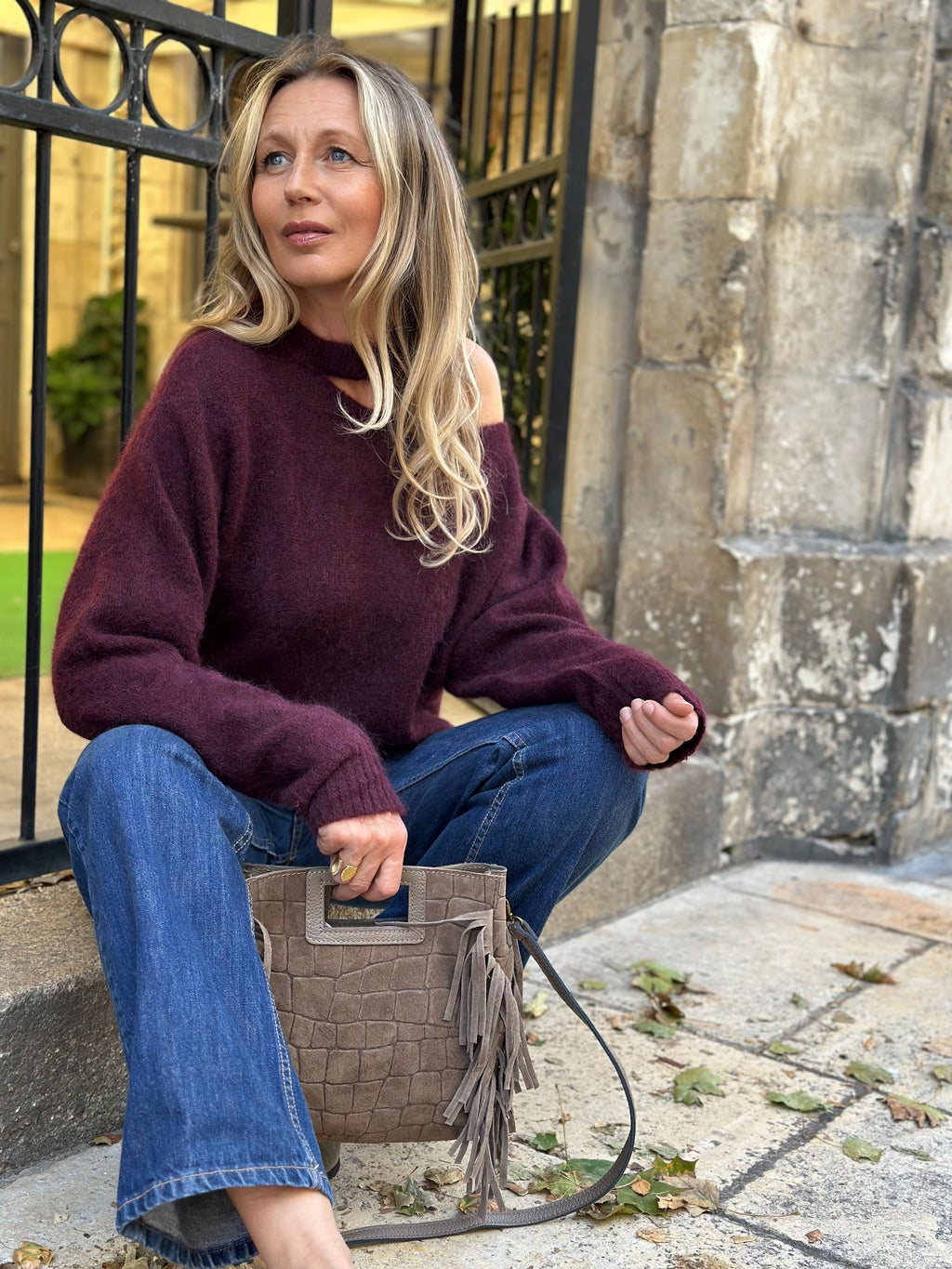Pull décolleté asymétrique LILY