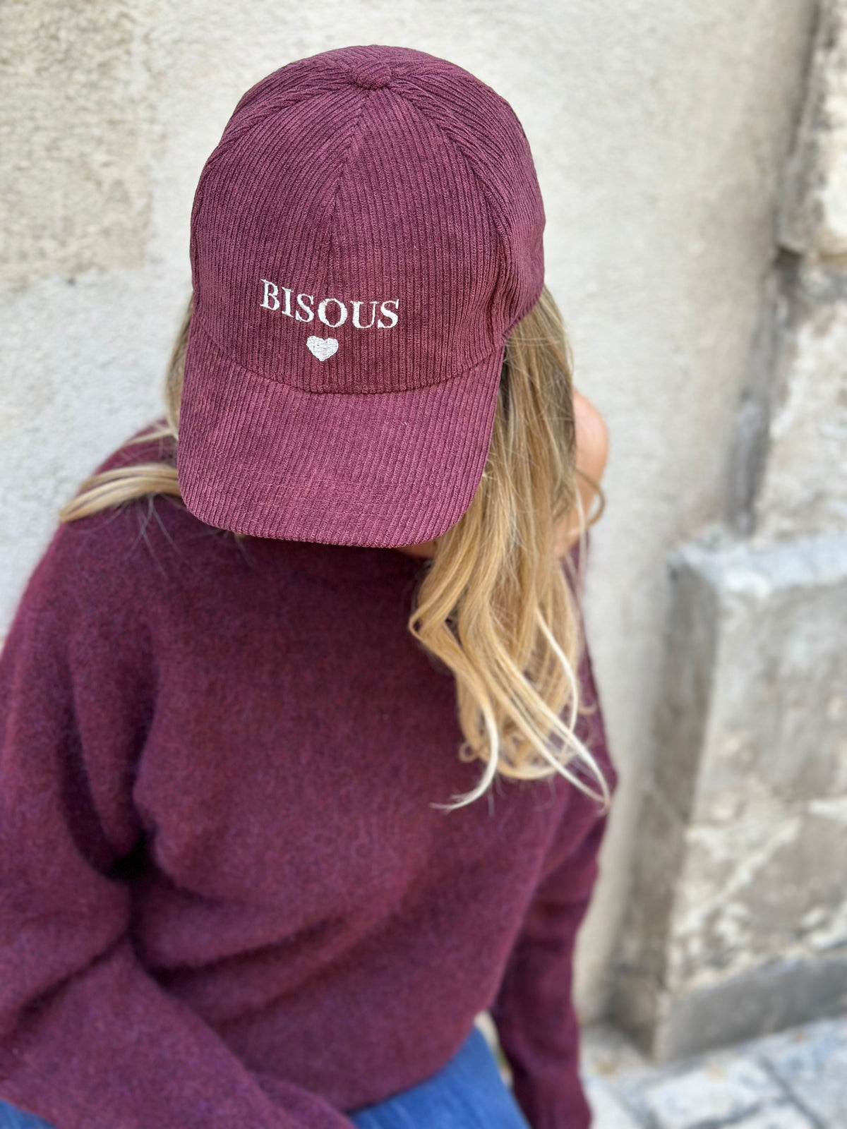 Casquette en velours BISOUS