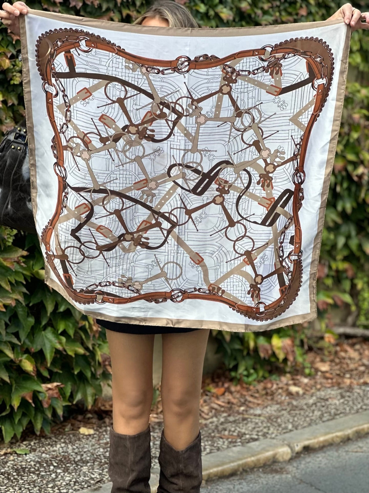 Foulard carré LAURENT