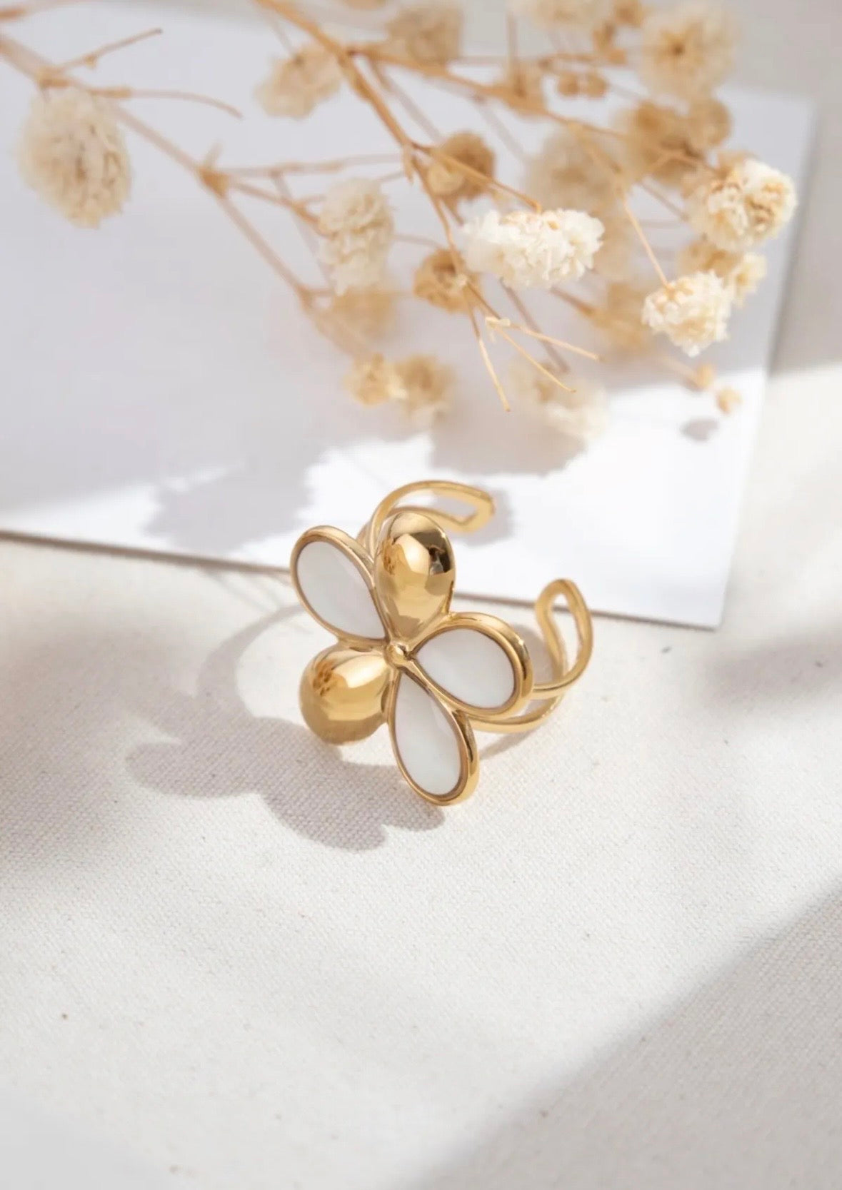 Bague fleur CLAIRE