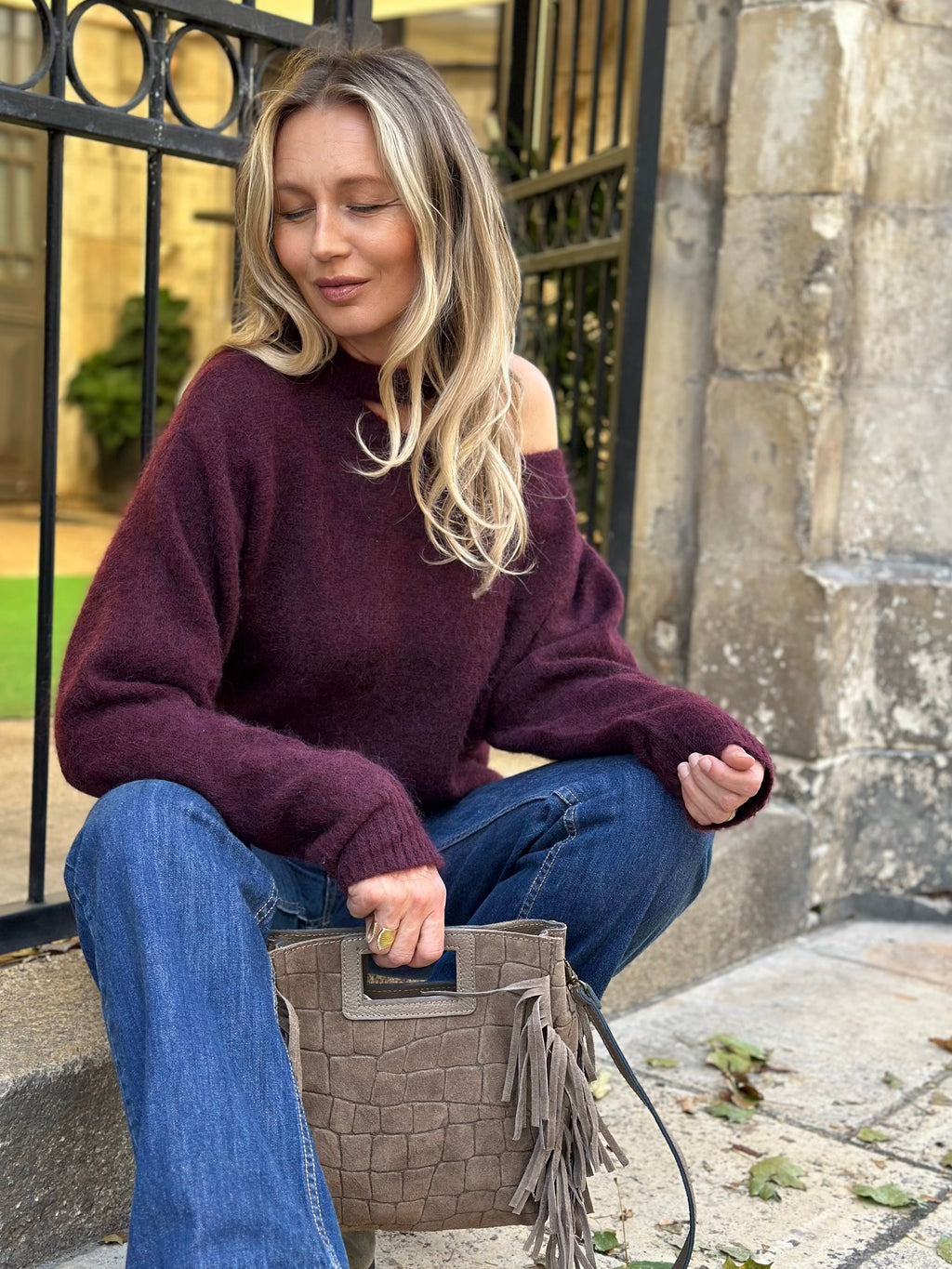 Pull décolleté asymétrique LILY