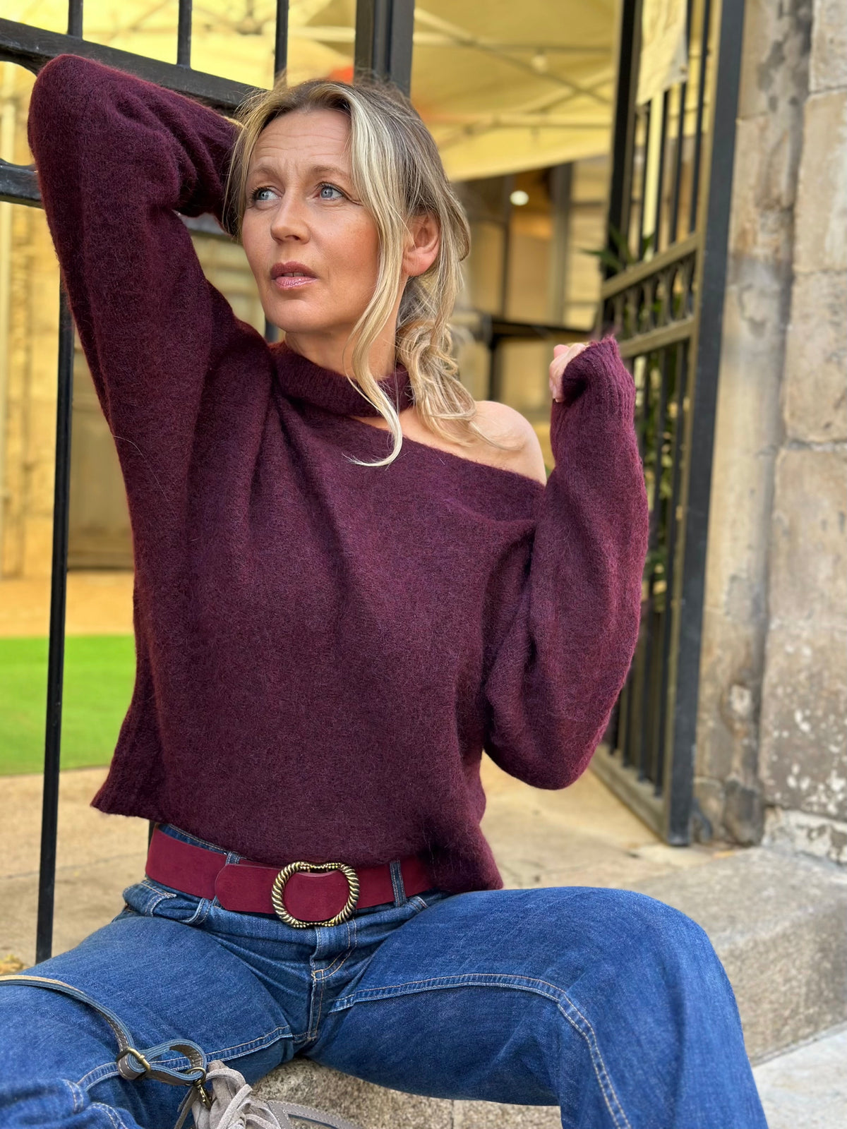 Pull décolleté asymétrique LILY