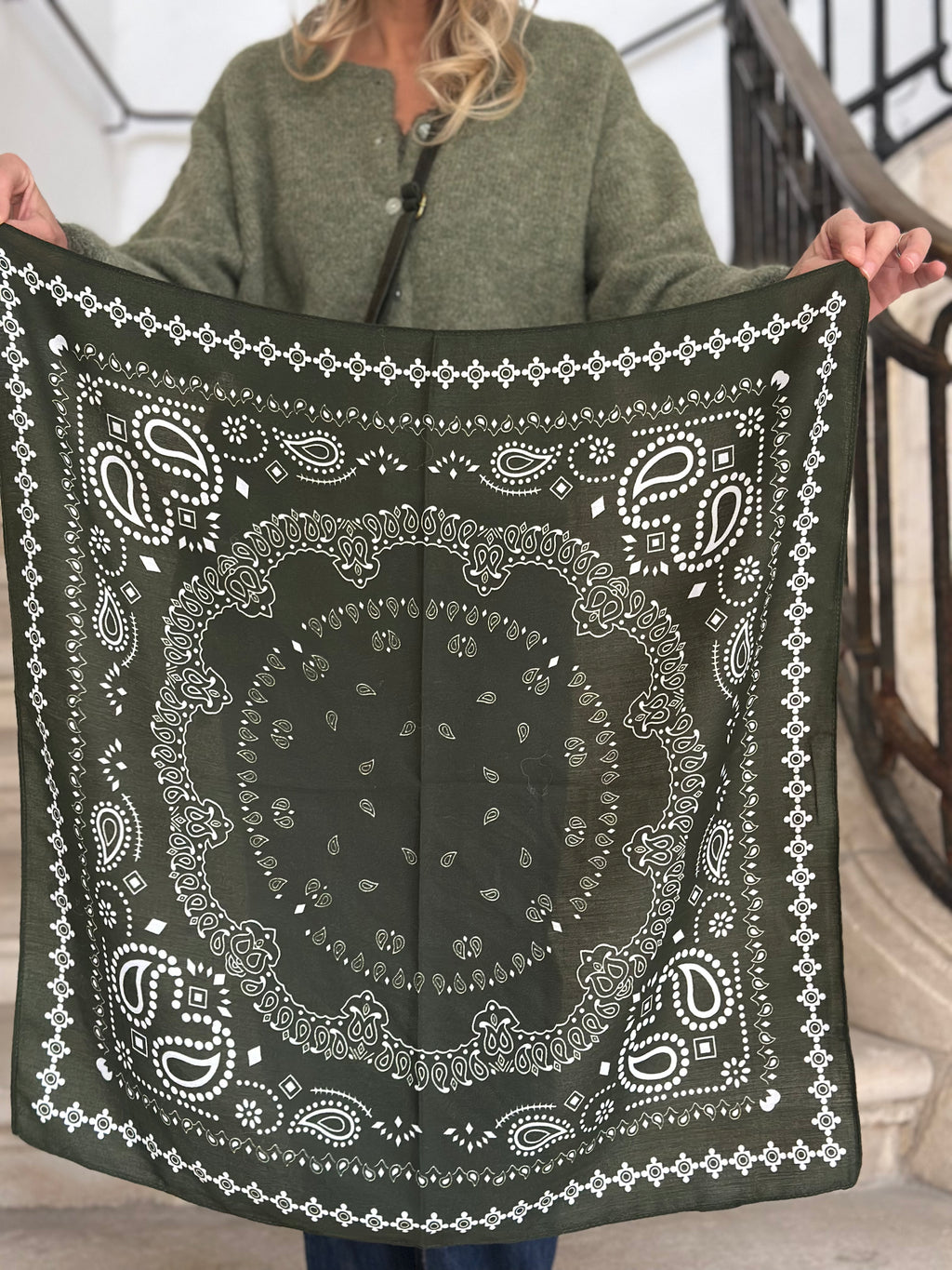 Foulard carré * Lilou * kaki