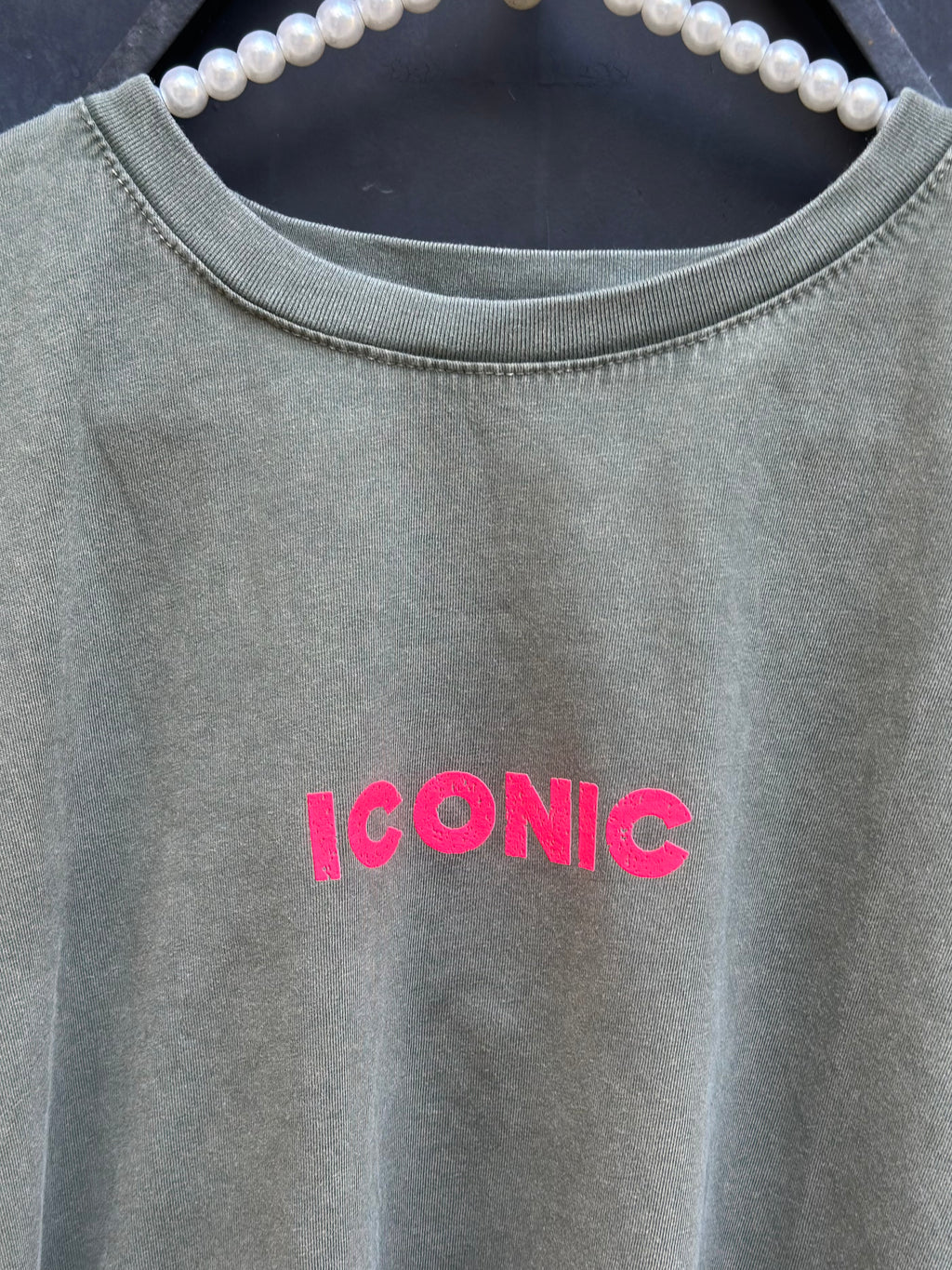 T-shirt * Iconic *