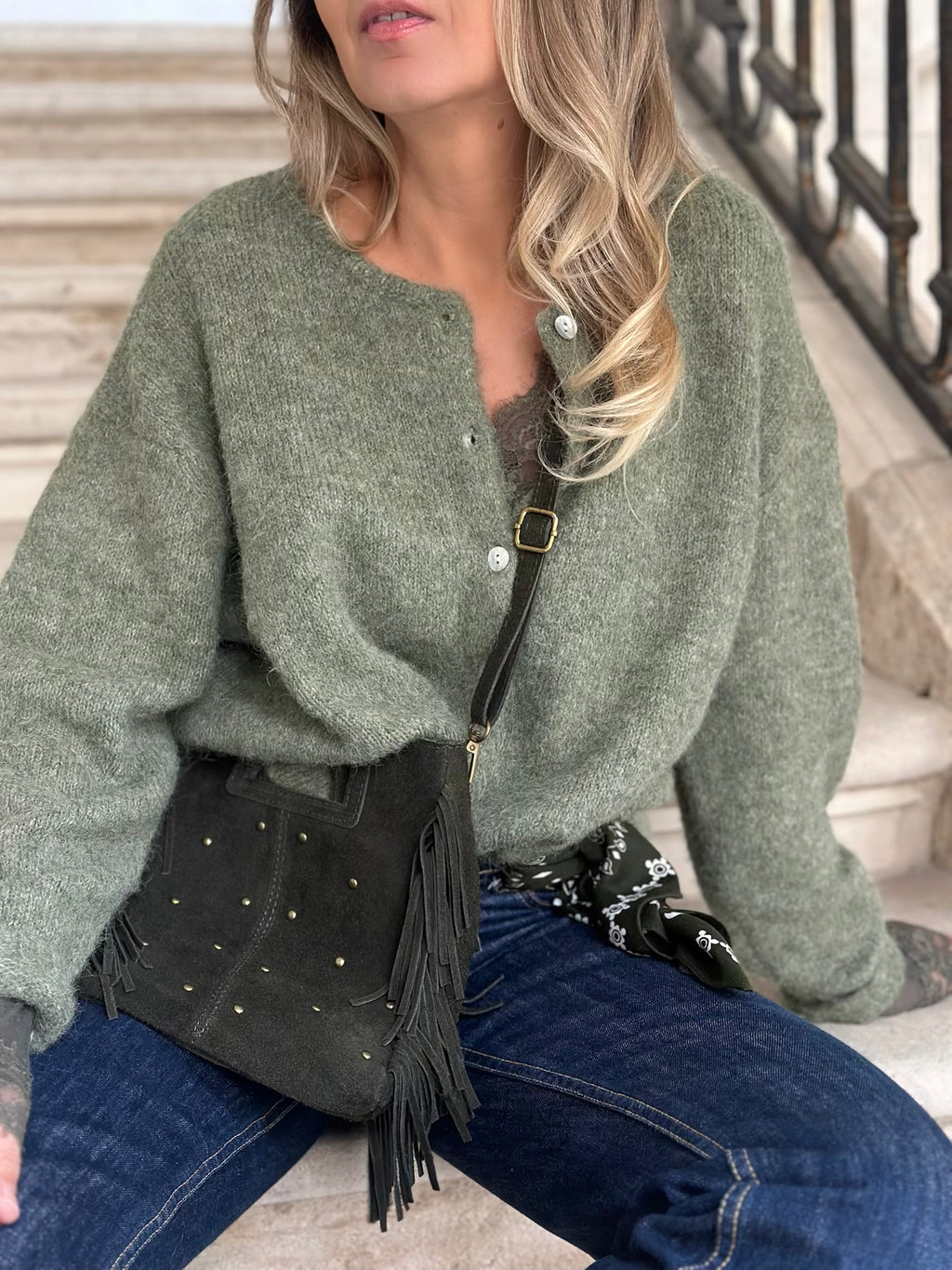 Sac * Elly * à frange suede clouté or