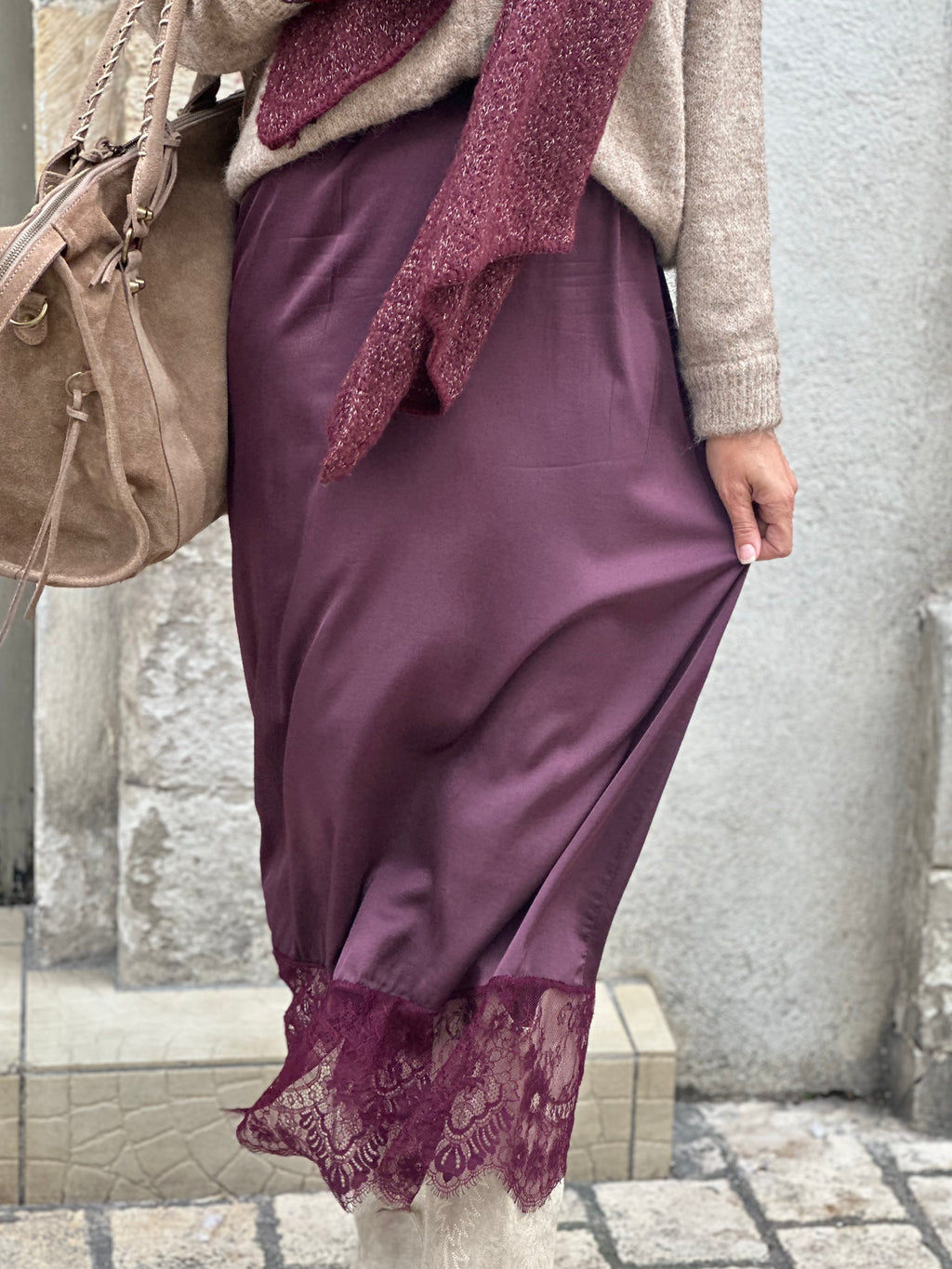 Jupe satinée empiècement dentelle * Anais *