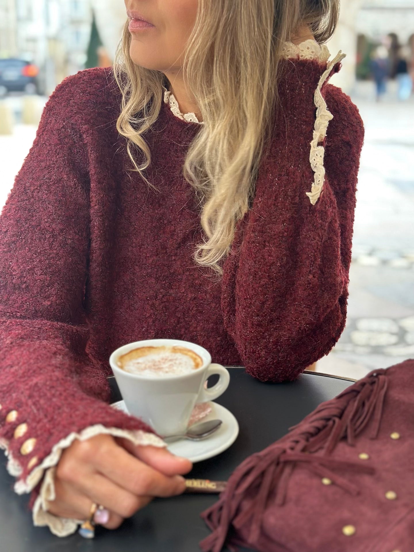 Pull finitions dentelle * Lily *