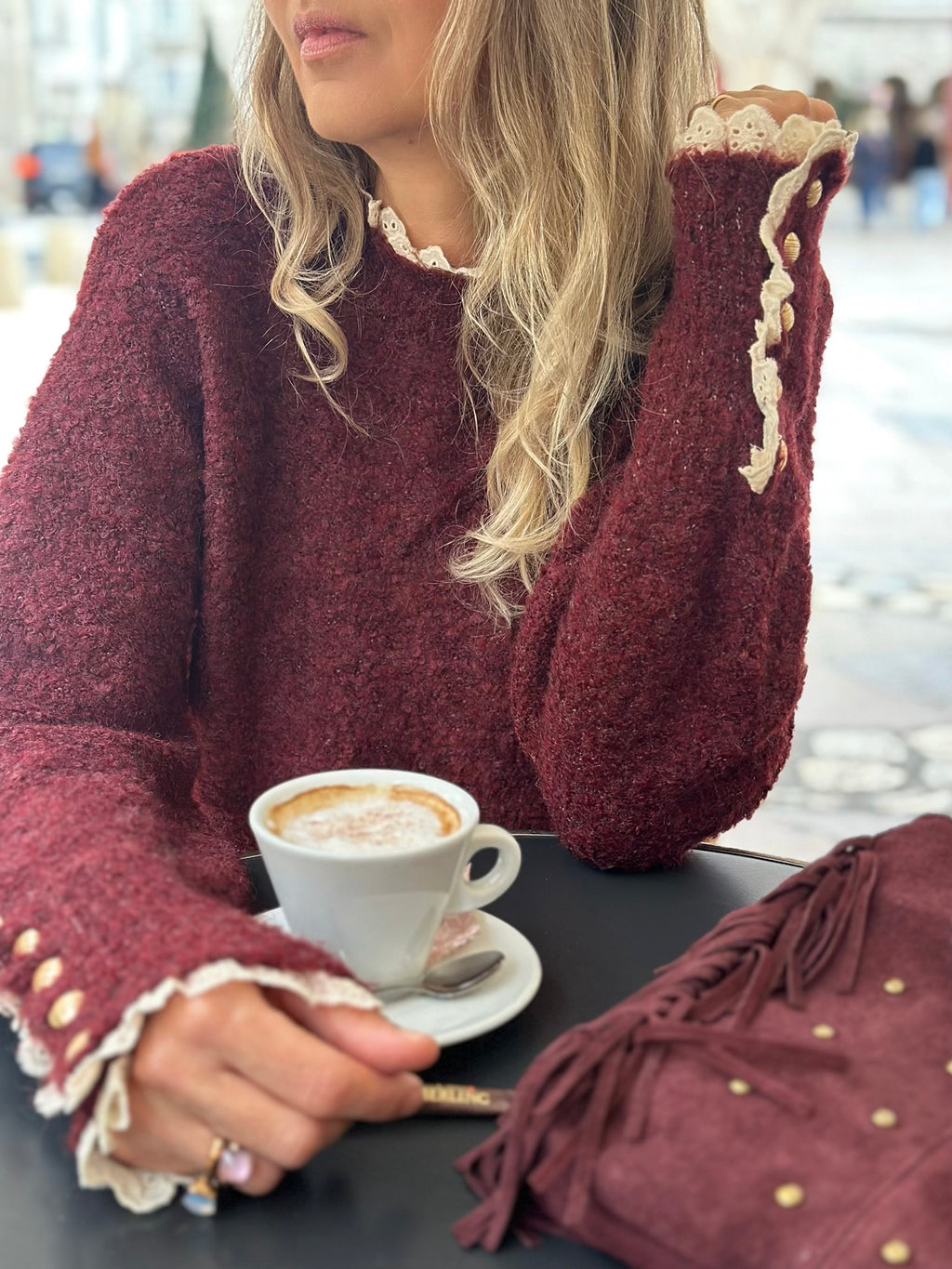 Pull finitions dentelle * Lily *