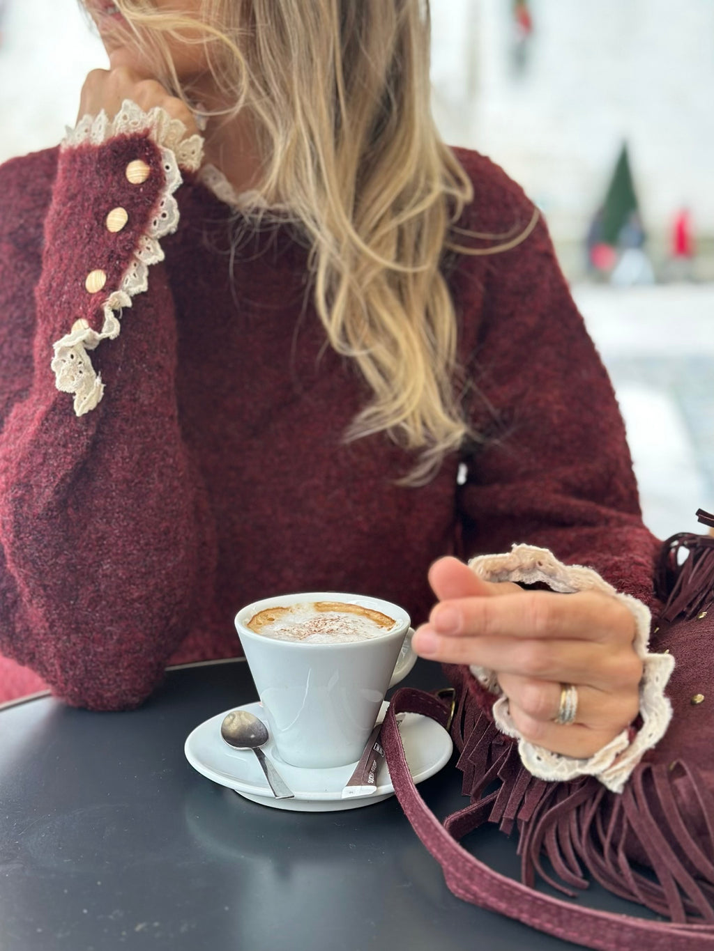 Pull finitions dentelle * Lily *