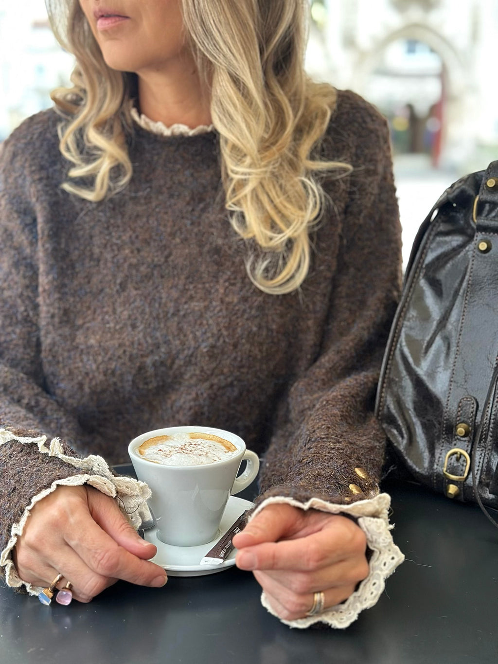 Pull finitions dentelle * Lily *