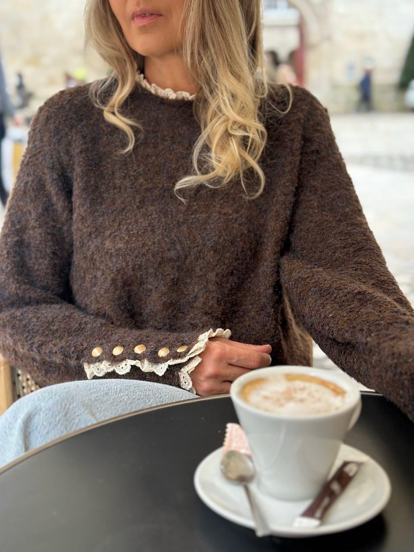 Pull finitions dentelle * Lily *