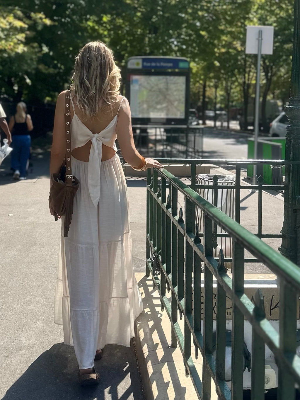 Robe dos-nus * Inès *