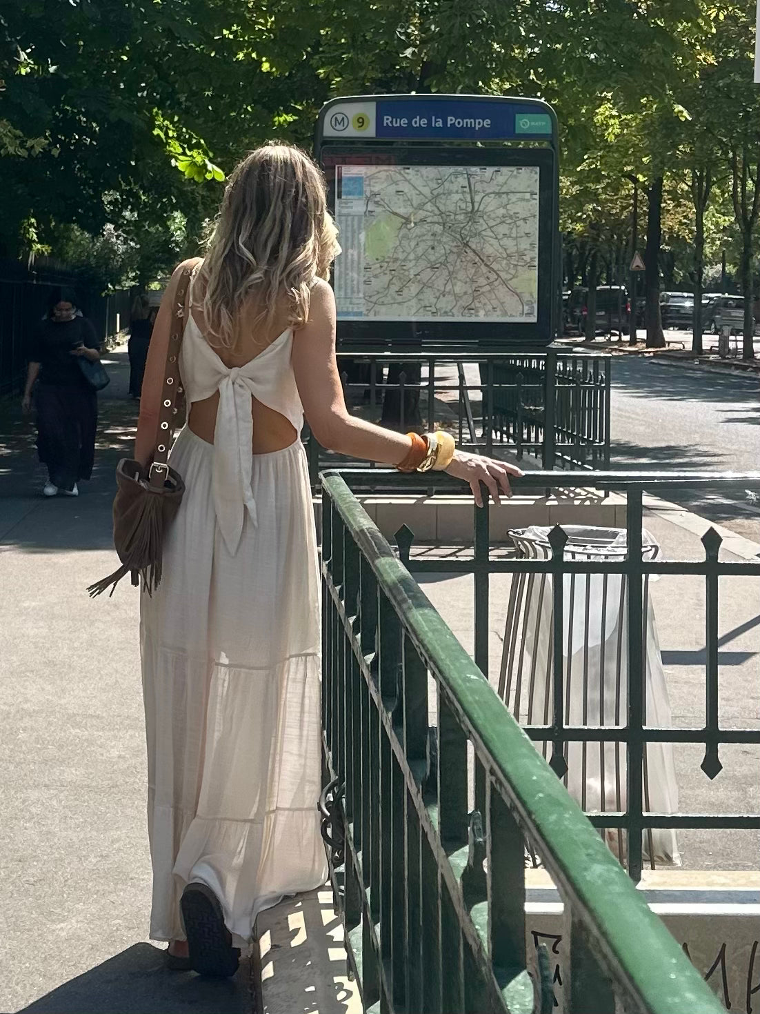 Robe dos-nus * Inès *