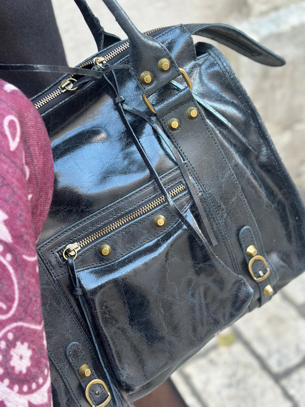 Sac en cuir vernis * Gabriel * ( grand modèle)