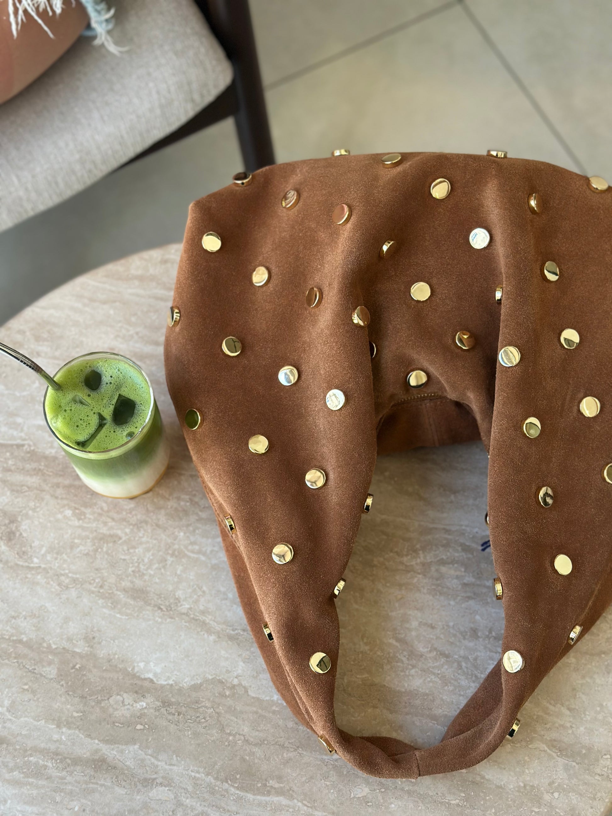 Sac en daim clouté * Paula *