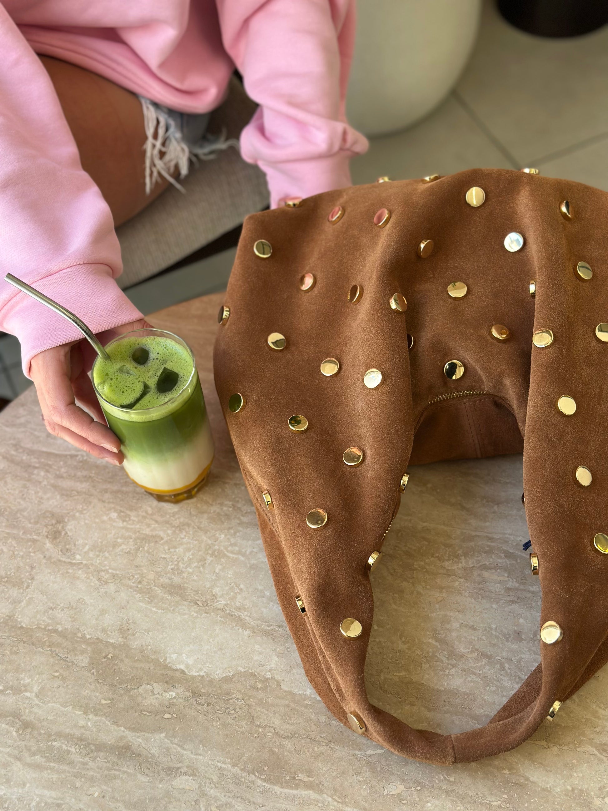 Sac en daim clouté * Paula *