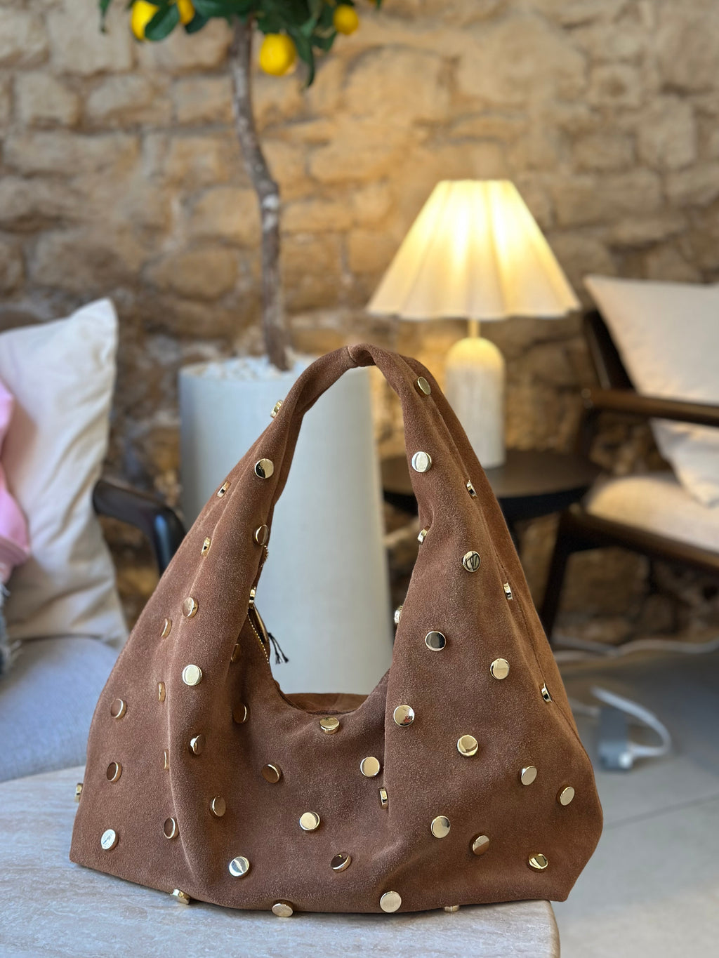 Sac en daim clouté * Paula *