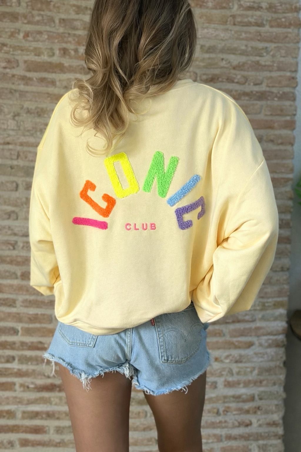 Sweat * Iconic Club *