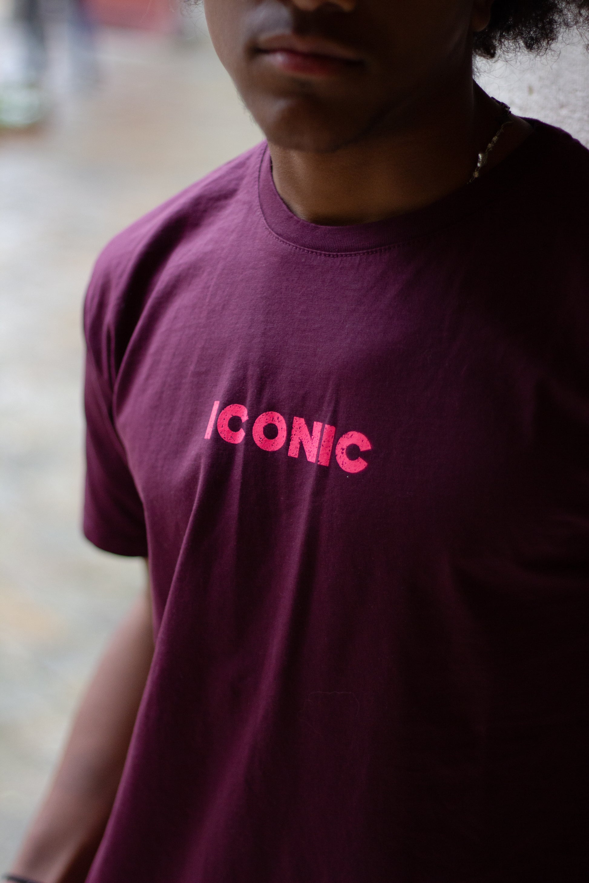 T-shirt * Iconic *