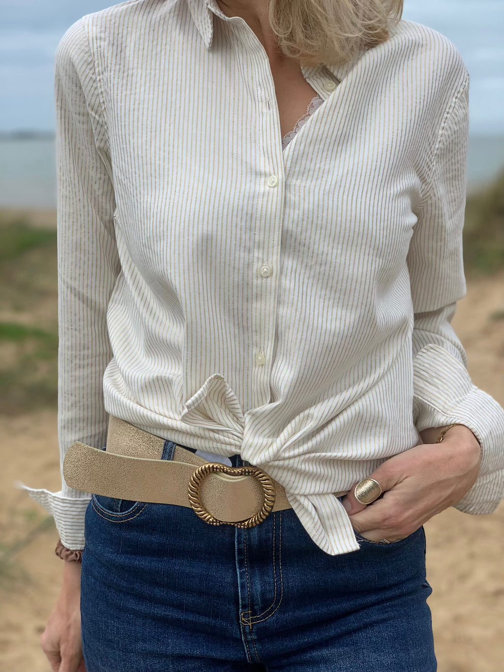 Ceinture large en cuir irisé